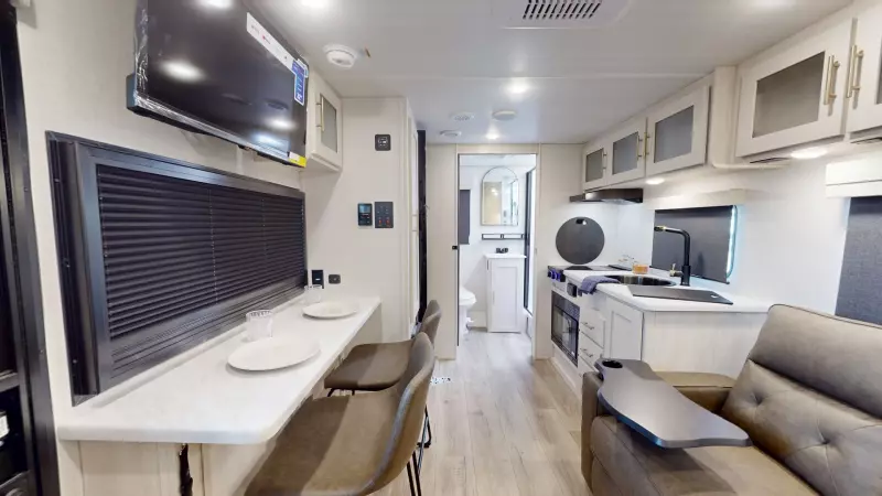 RP-207 Floorplan Main Room