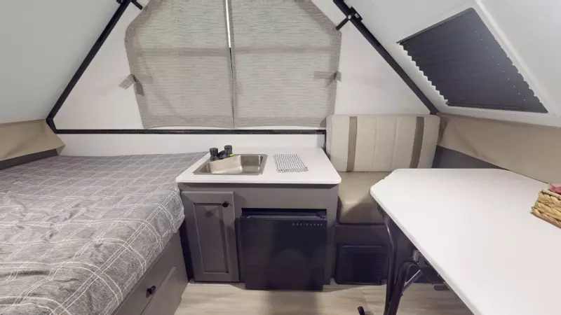 T10LE Floorplan Main Room